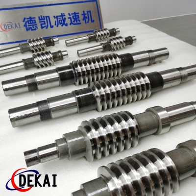 德凱批量加工高精度雙導程、圓弧齒尼曼齒形等各種齒形蝸桿
